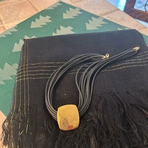 Elegant Black and Gold Necklace